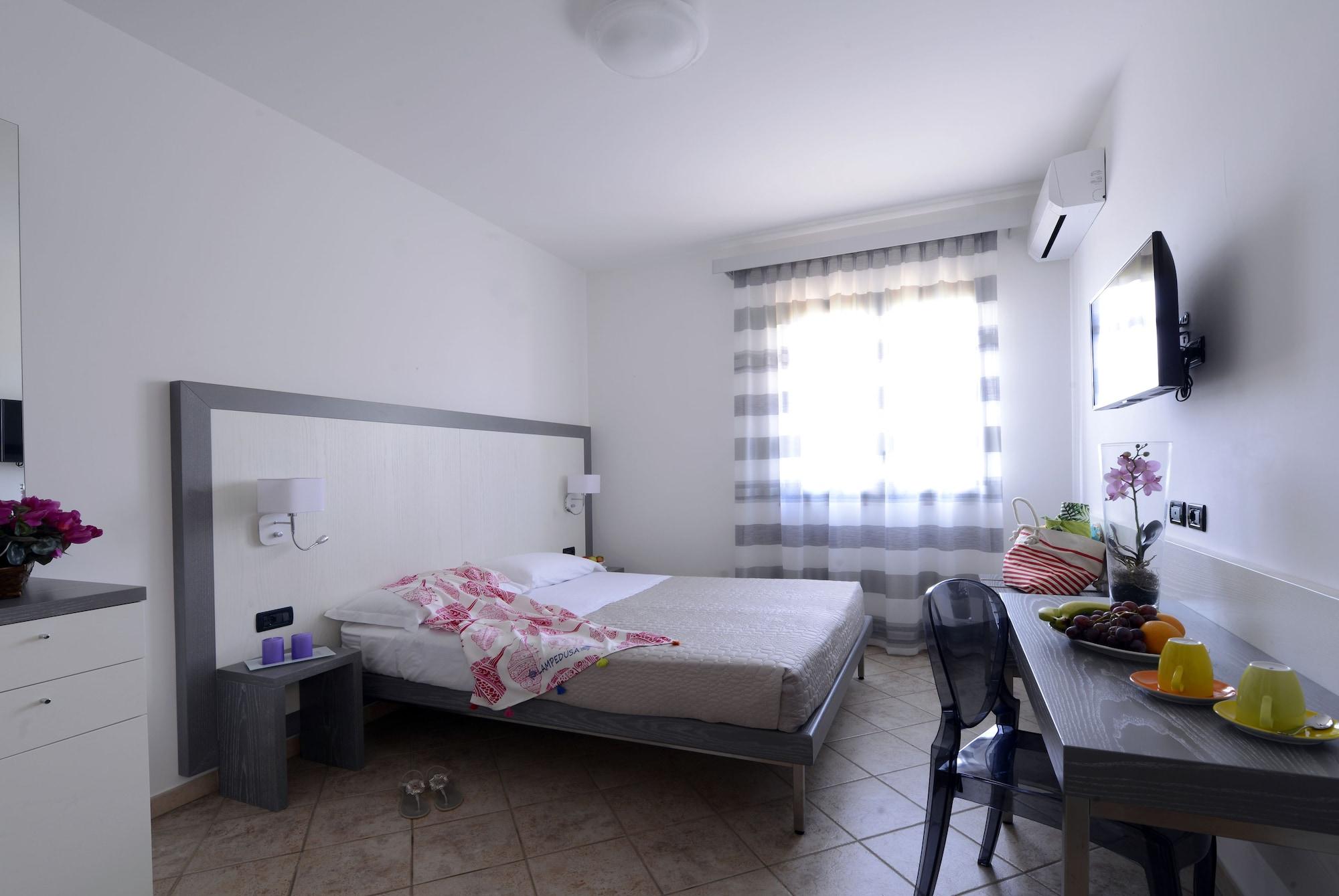 Oasis Hotel Residence Resort LMP Kültér fotó