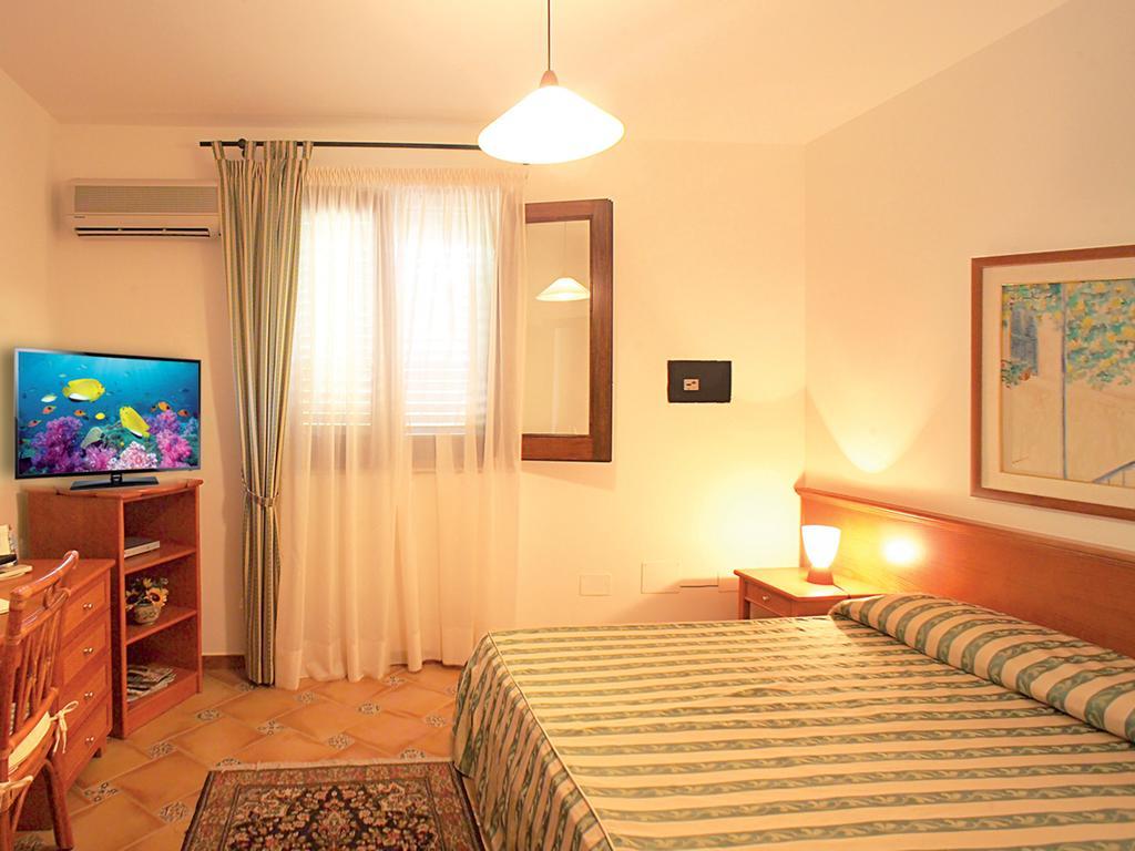 Oasis Hotel Residence Resort LMP Kültér fotó