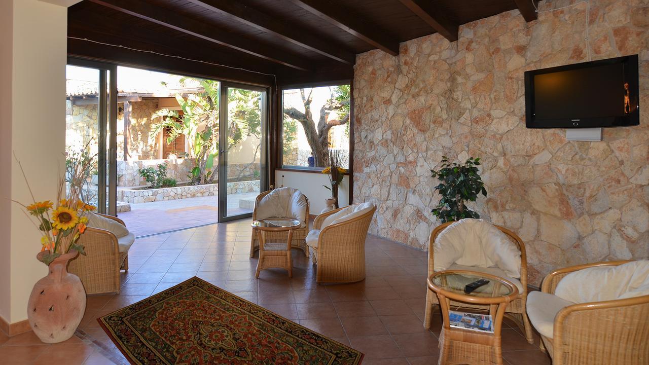 Oasis Hotel Residence Resort LMP Kültér fotó